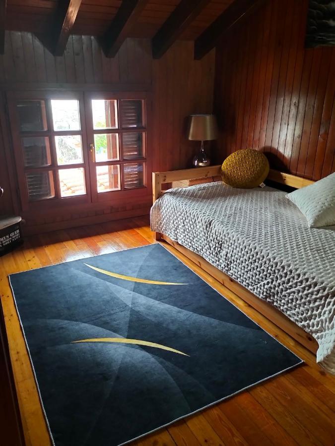 Вилла Casa De Madeira E Pedra Афифи Экстерьер фото